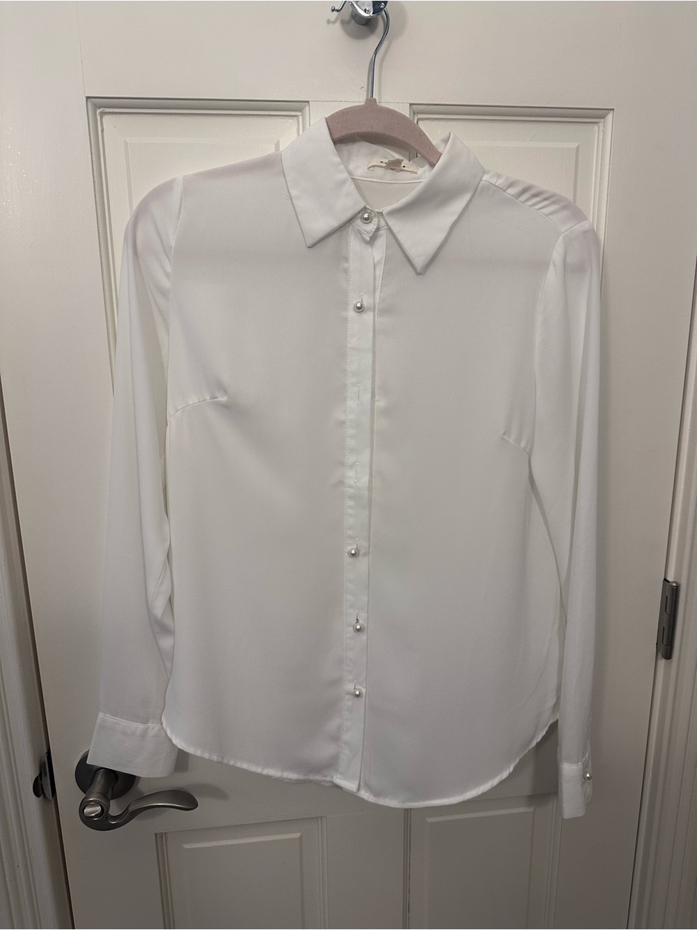 Gilli White Pearl-Button Blouse